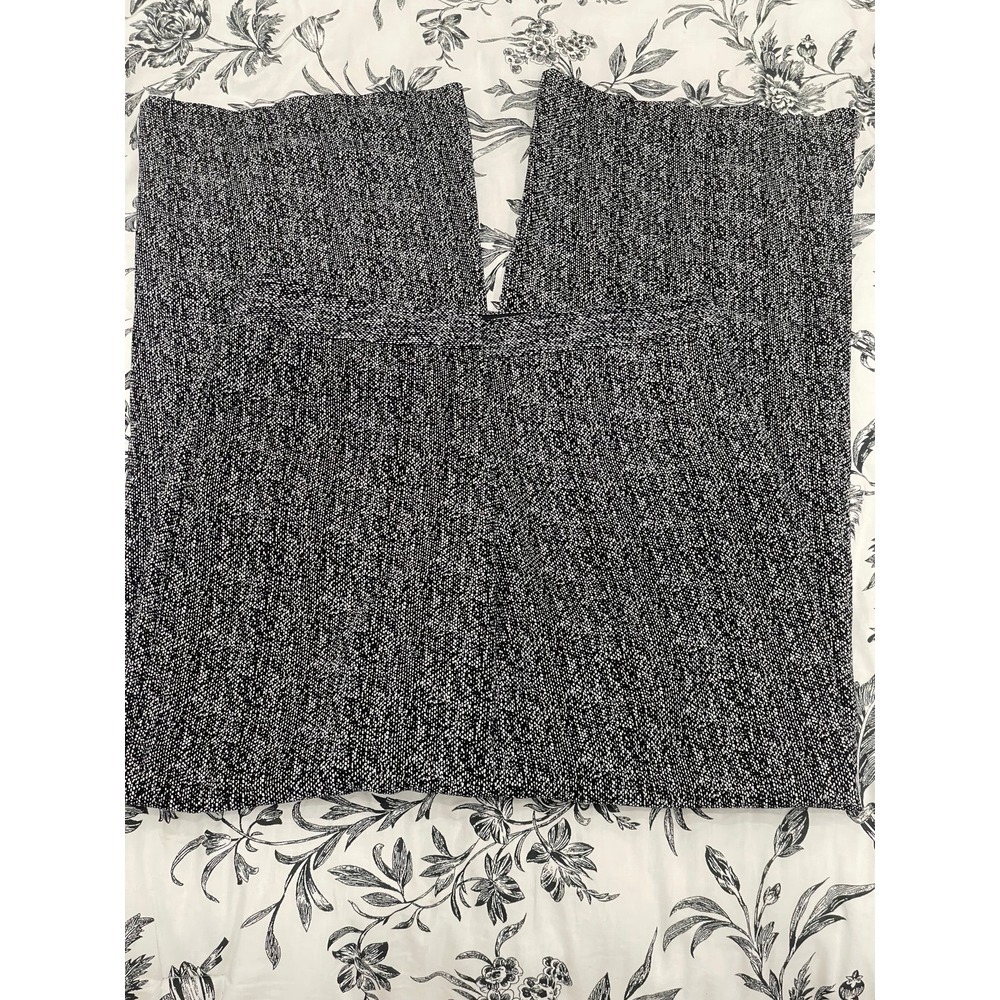 Express‎ 4L Black/White Patterned Pants